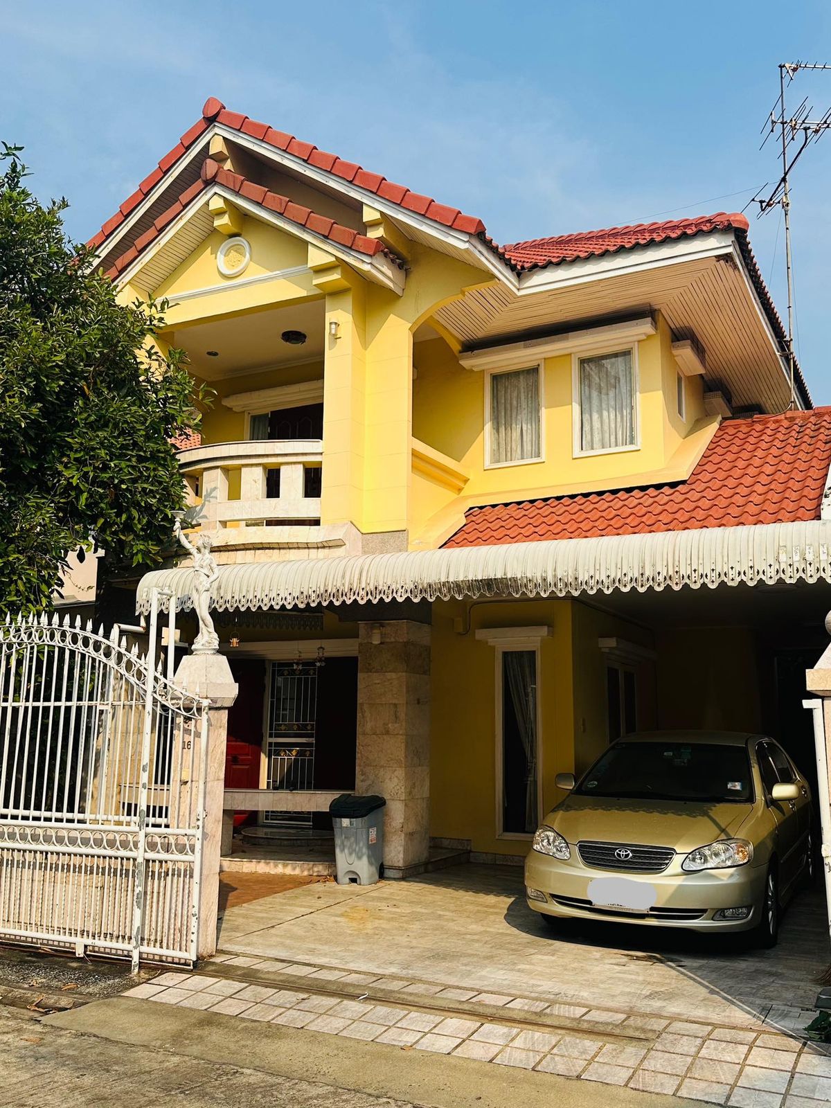 ขายบ้านแจ้งวัฒนะ เมืองทอง : บ้านเดี่ยว นอกโครงการ ซ.นนทบุรี 46 / 4 ห้องนอน (ขาย), Detached House outside project Soi Nonthaburi 46 / 4 Bedrooms (FOR SALE) GOLF134
