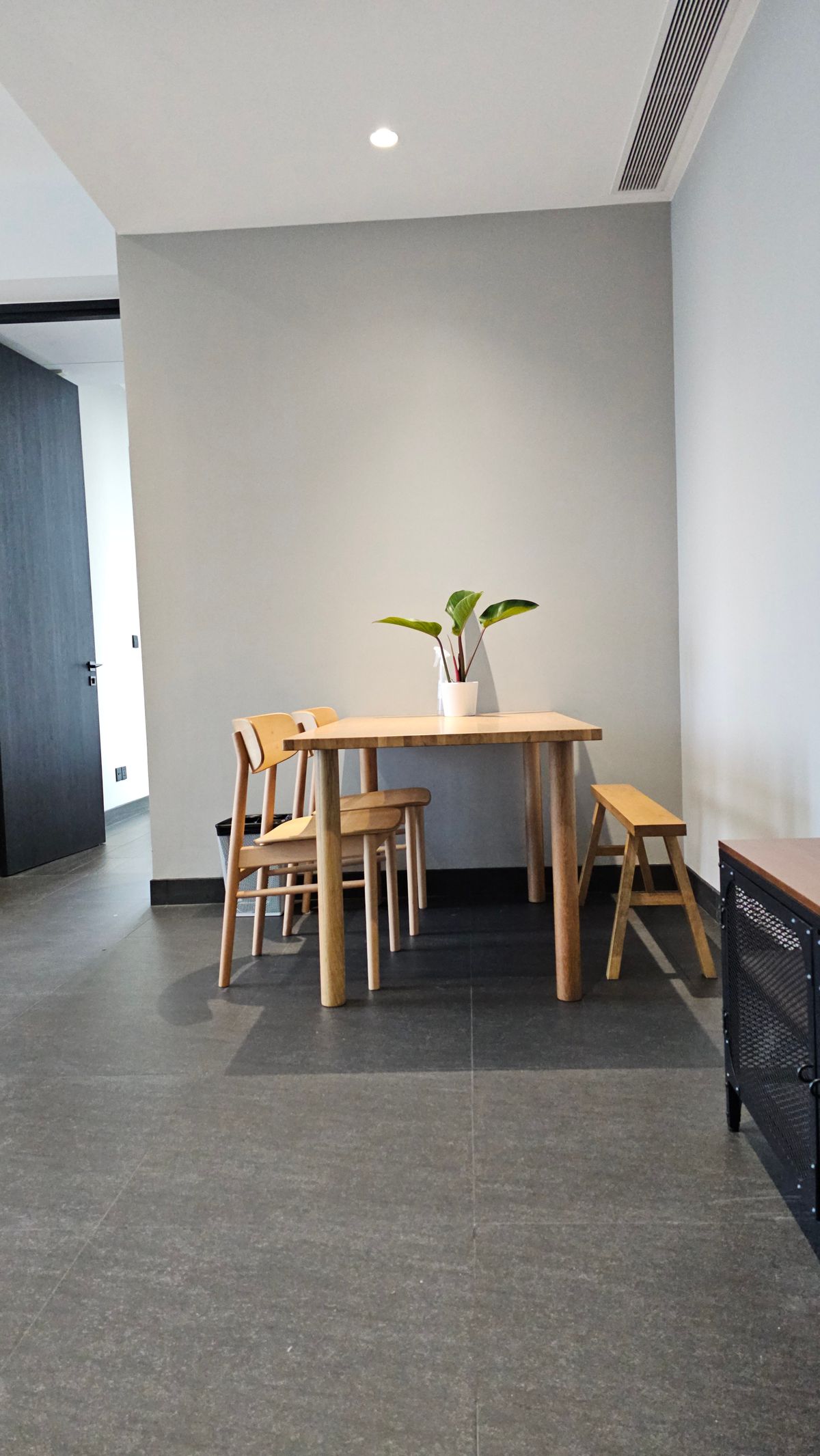 For RentCondoSathorn, Narathiwat : Tait 12 ให้เช่า 2 นอน 2 น้ำ พื้นที่ 72 ตรม  69,000 บาท สนใจโทร น้อง 096-2615656 พร้อมให้นัดหมายเข้าชมทุกวัน  Tait 12 2bed 2 bath 72 Sq,m Rental price 69,000 Baht   call Nong 096-2615656 Ready to touring everyday   ห้องกว้าง 72 ตรม. พร้อมอยู่ได้เลย ตกแต่งค