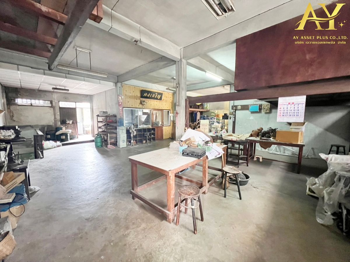 For SaleShop HousePinklao, Charansanitwong : 🏡🏡 V -3 commercial building, 3 booths, Charan Sanitwong 15, Bangkok Yai, Bangkok 42.9 sq.w., Para Special Pia V 18.5 M (selling including 3 booths)