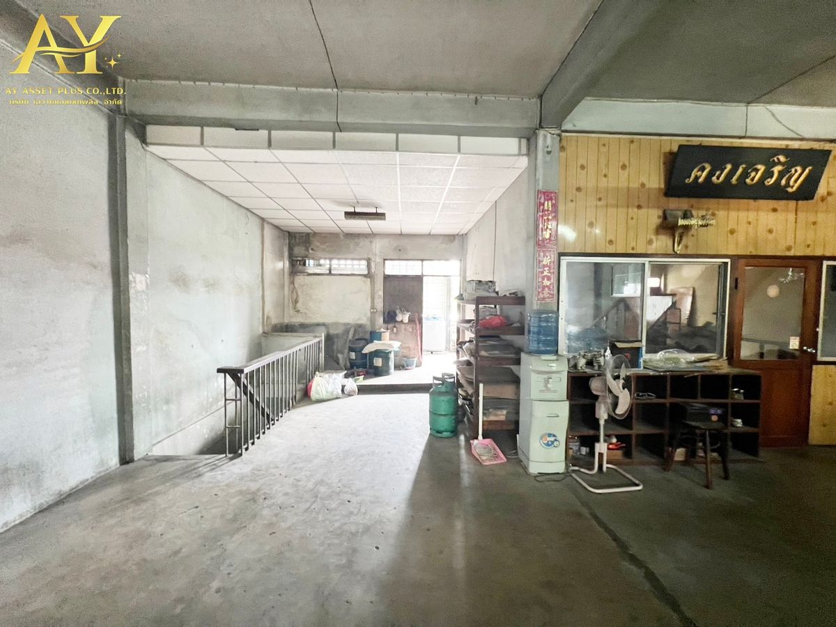For SaleShop HousePinklao, Charansanitwong : 🏡🏡 V -3 commercial building, 3 booths, Charan Sanitwong 15, Bangkok Yai, Bangkok 42.9 sq.w., Para Special Pia V 18.5 M (selling including 3 booths)