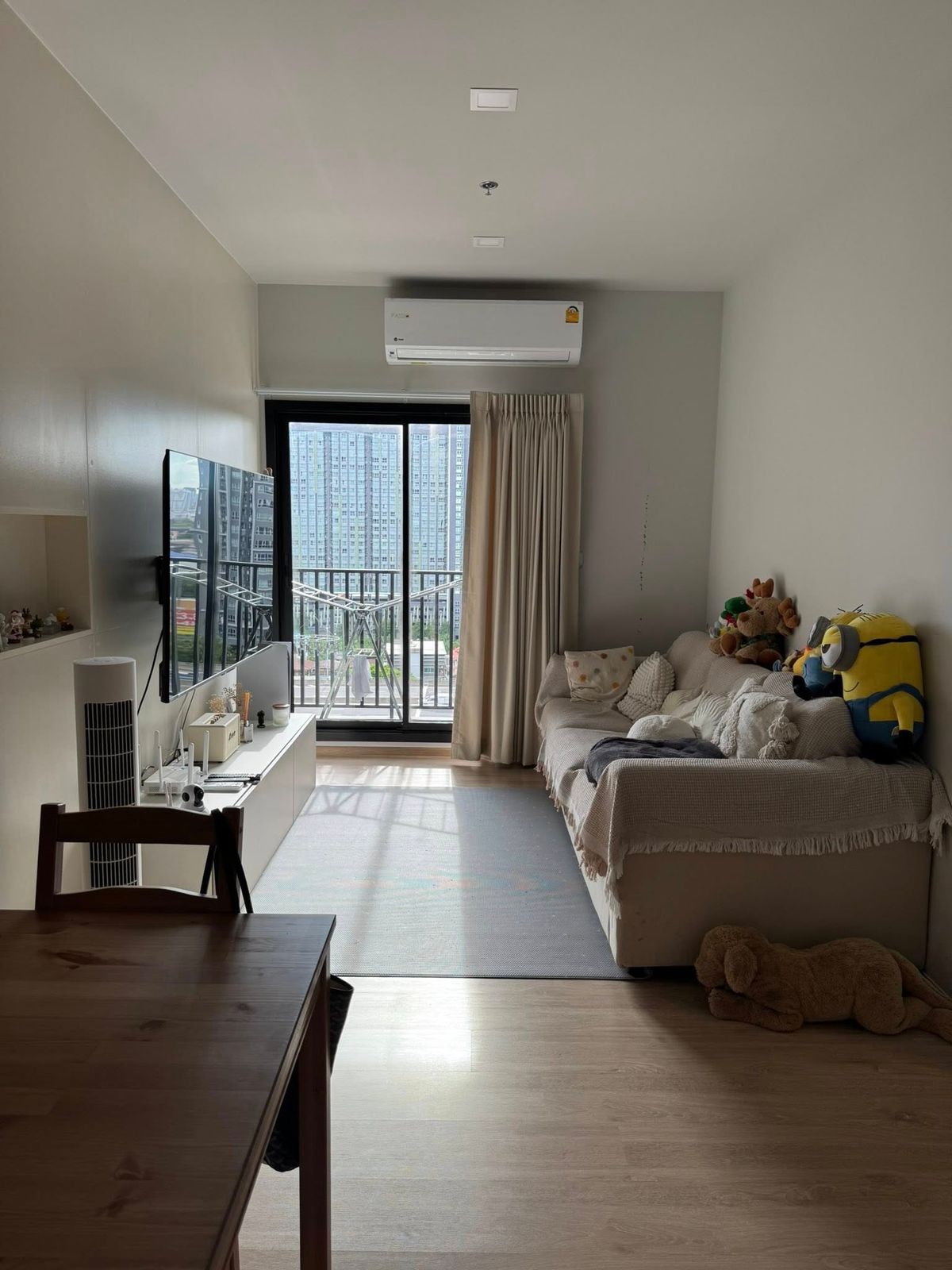 ให้เช่าคอนโดพัฒนาการ ศรีนครินทร์ : 🐶 ให้เช่าคอนโด Pet-Friendly ย่านพัฒนาการ-เอกมัย 📍Metris Pattanakarn - Ekkamai | ห้องใหญ่ วิวสวย | ราคาเพียง 35,000 บาท/เดือน | เดินทางสะดวก ใกล้รถไฟฟ้า & ทางด่วน |