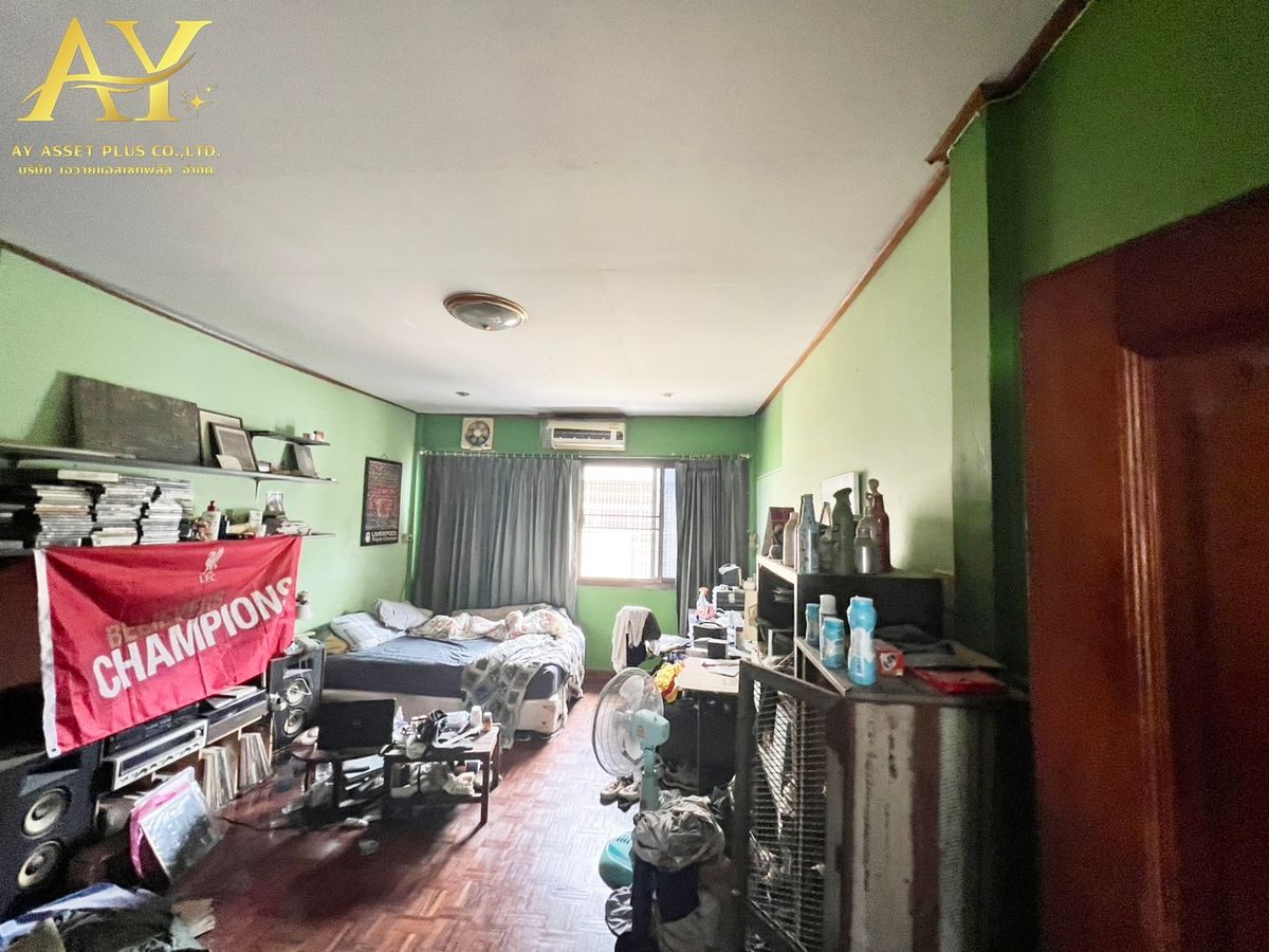 For SaleShop HousePinklao, Charansanitwong : 🏡🏡 V -3 commercial building, 3 booths, Charan Sanitwong 15, Bangkok Yai, Bangkok 42.9 sq.w., Para Special Pia V 18.5 M (selling including 3 booths)