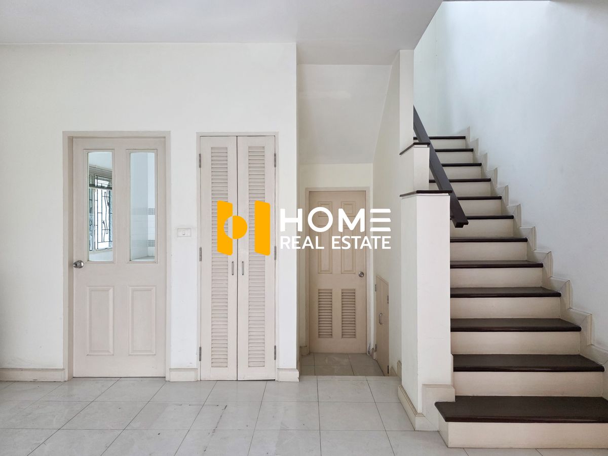 ขายบ้านเสรีไทย-นิด้า : ใกล้ห้างแฟชั่น ✨ บ้านเดี่ยว เศรษฐสิริ วงแหวน - สุขาภิบาล 2 / 3 ห้องนอน (ขาย), Setthasiri Wongwan - Sukhaphiban 2  / Detached House 3 Bedrooms (FOR SALE) AA582