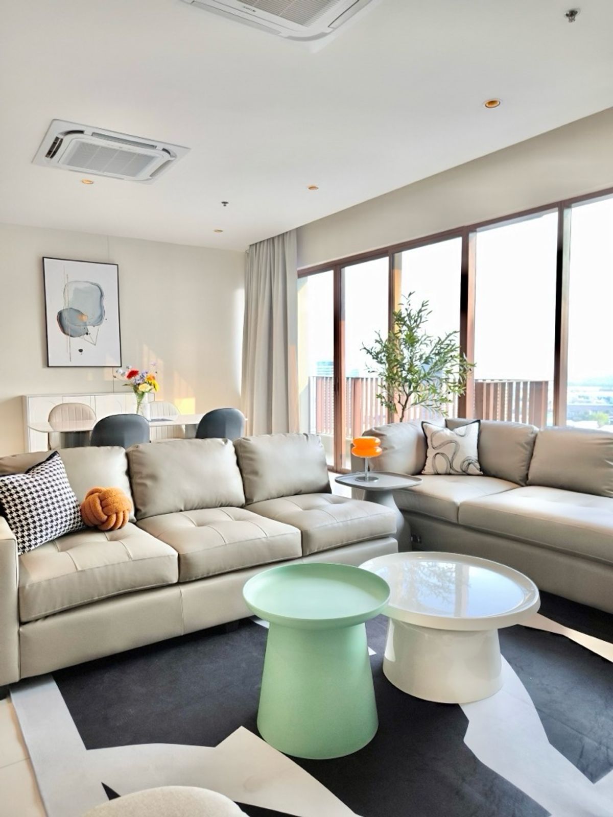 For SaleCondoSukhumvit, Asoke, Thonglor : For Sale: The Emporio Place 3BED4 Bath 161SQM High Floor 20+ River View 35 MB