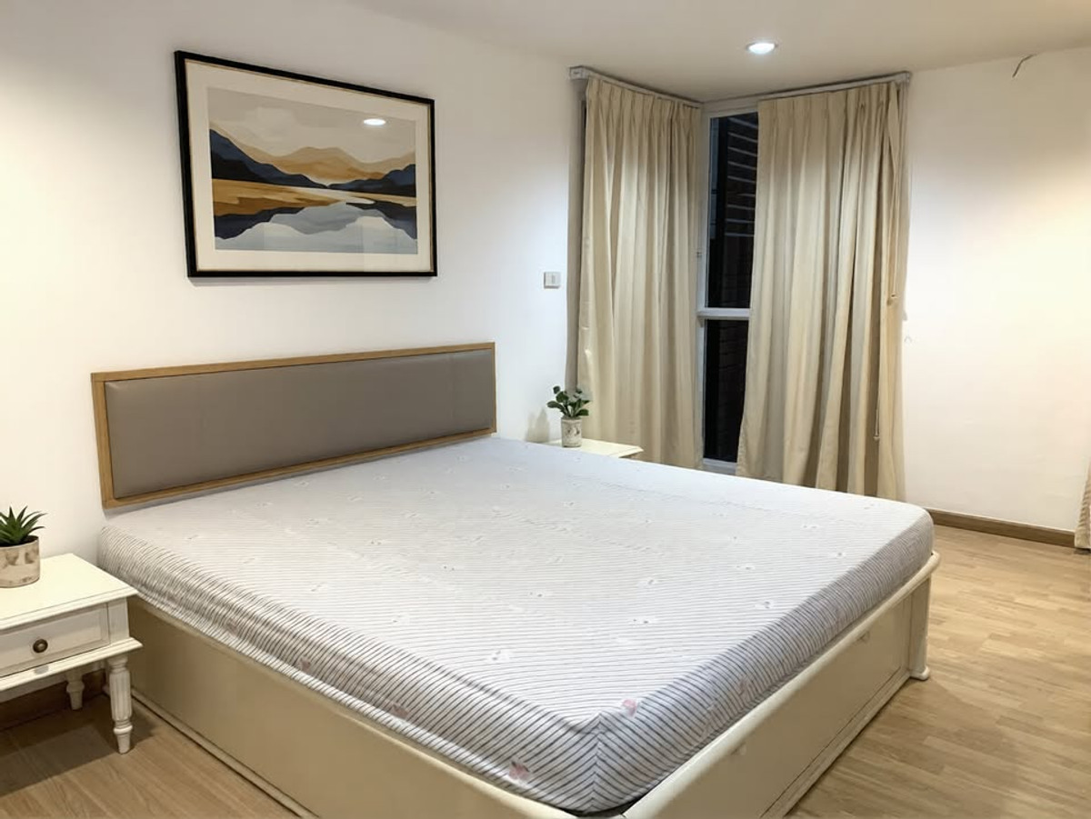 For RentTownhomeChaengwatana, Muangthong : Townhome, fully furnished, beautifully decorated, located behind Central Chaengwattana, convenient transportation.