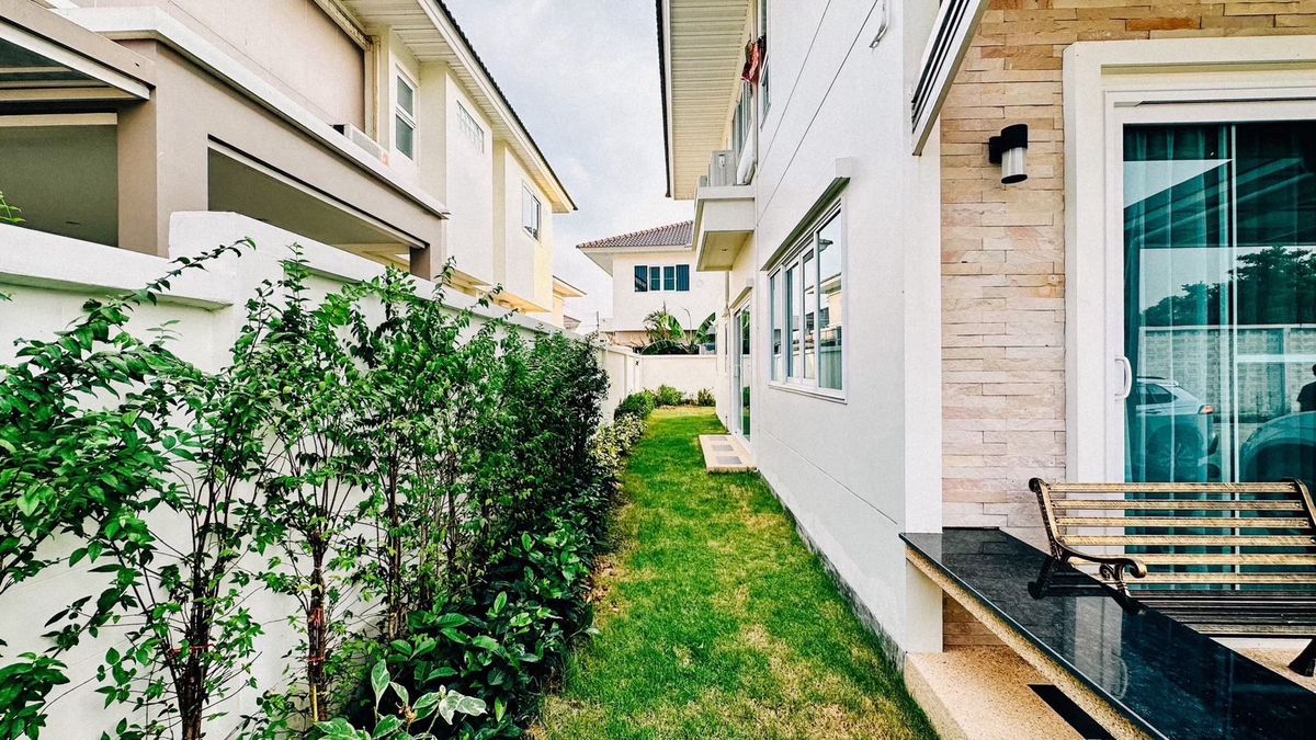 ขายบ้านปทุมธานี รังสิต ธรรมศาสตร์ : บ้านเดี่ยว 2 ชั้น  64.6 ตารางวา ศุภาลัย การ์เด้นวิลล์ กรุงเทพฯ-ปทุมธานี พื้นที่ใช้สอย  197 ตารางเมตร  4 ห้องนอน 3 ห้องน้ำ