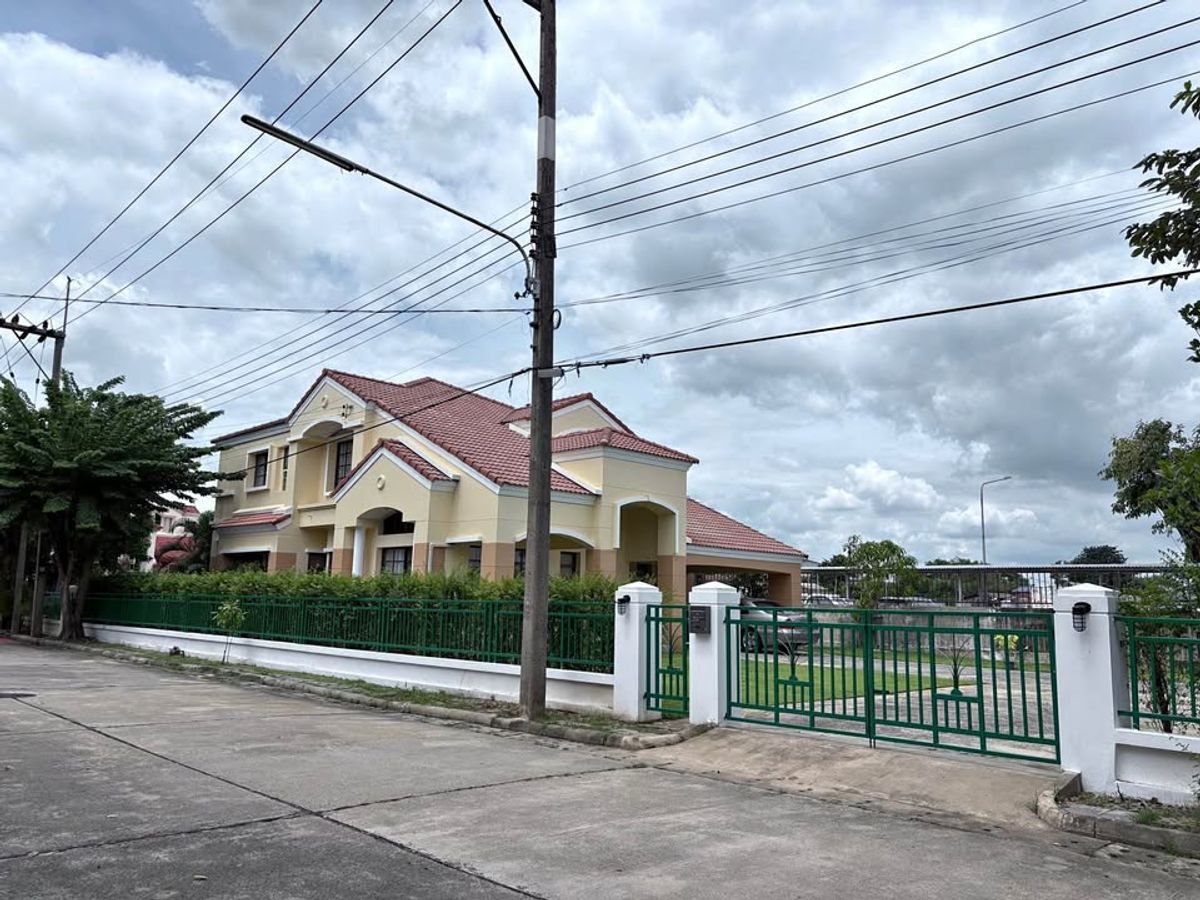 ให้เช่าบ้านปทุมธานี รังสิต ธรรมศาสตร์ : บ้าน 150ตรว. ติดถนนติวานนท์ ใกล้นิคมบางกะดี ตรงข้าม เดอะ ไนท์ 3ห้องนอน 3ห้องน้ำ