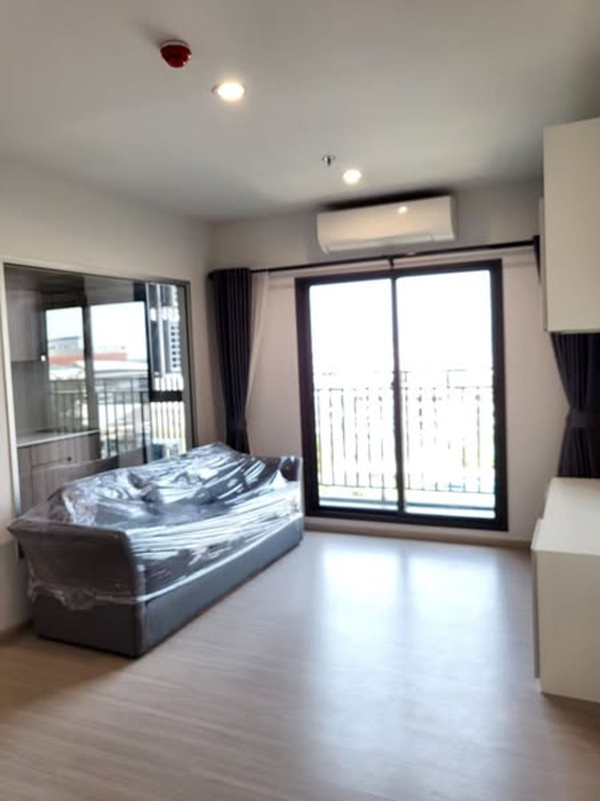 ให้เช่าคอนโดบางแค เพชรเกษม : 🌟 Spacious Condo for Rent | The Parkland Phetkasem 56 (ID: 31945) 🌟