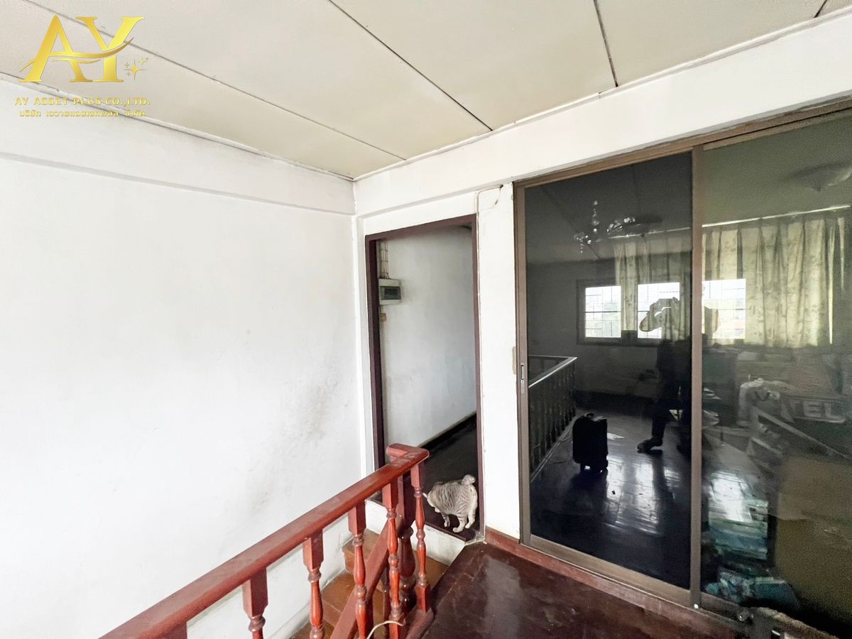 For SaleShop HousePinklao, Charansanitwong : 🏡🏡 V -3 commercial building, 3 booths, Charan Sanitwong 15, Bangkok Yai, Bangkok 42.9 sq.w., Para Special Pia V 18.5 M (selling including 3 booths)