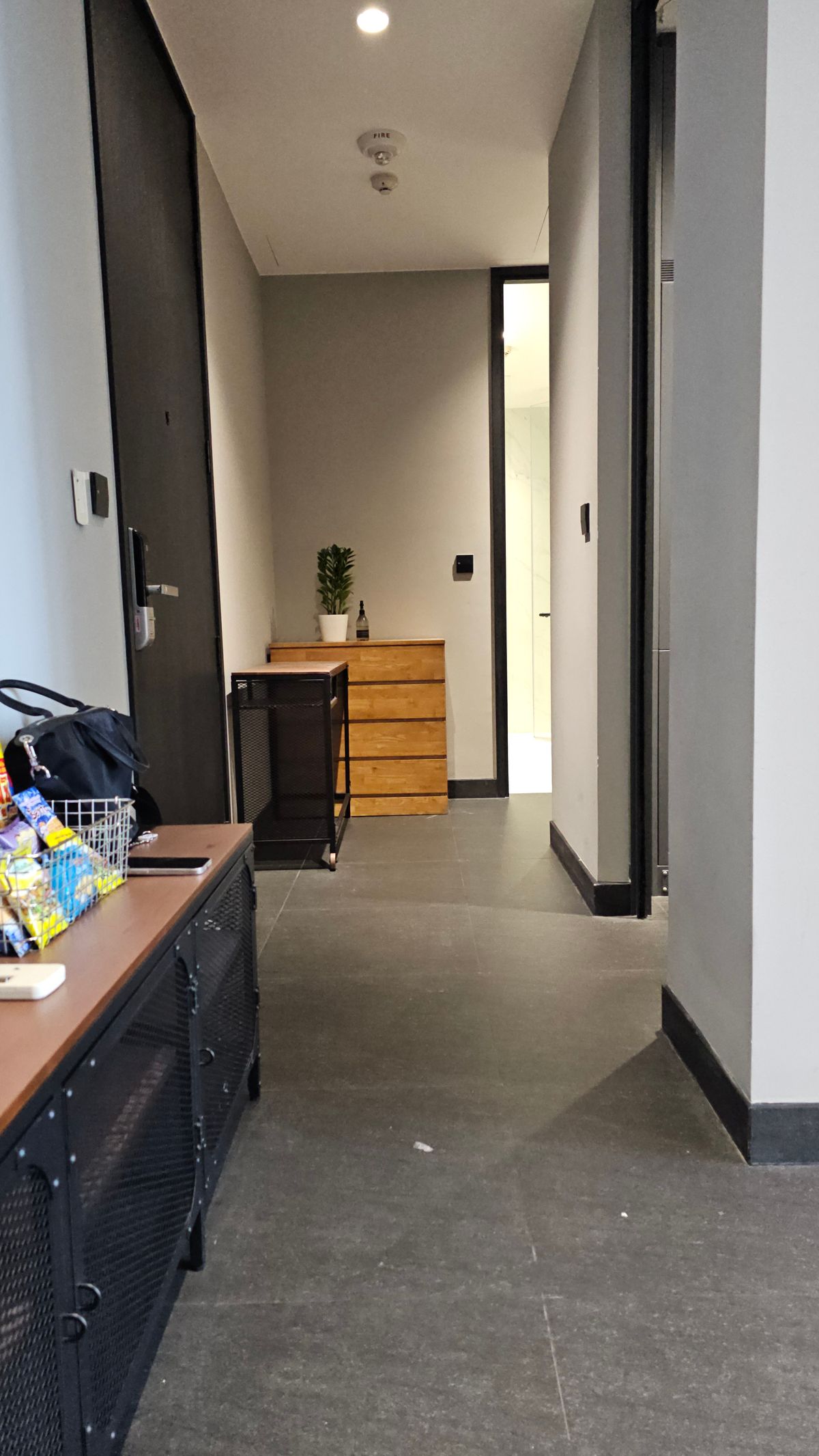 For RentCondoSathorn, Narathiwat : Tait 12 ให้เช่า 2 นอน 2 น้ำ พื้นที่ 72 ตรม  69,000 บาท สนใจโทร น้อง 096-2615656 พร้อมให้นัดหมายเข้าชมทุกวัน  Tait 12 2bed 2 bath 72 Sq,m Rental price 69,000 Baht   call Nong 096-2615656 Ready to touring everyday   ห้องกว้าง 72 ตรม. พร้อมอยู่ได้เลย ตกแต่งค