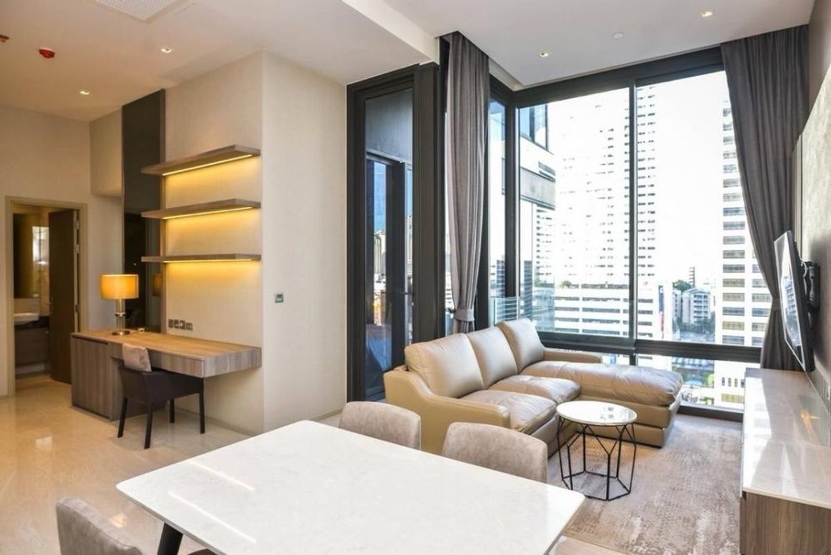 ให้เช่าคอนโดสีลม ศาลาแดง บางรัก : Ashton Silom for rent 2 Bedrooms 70,000