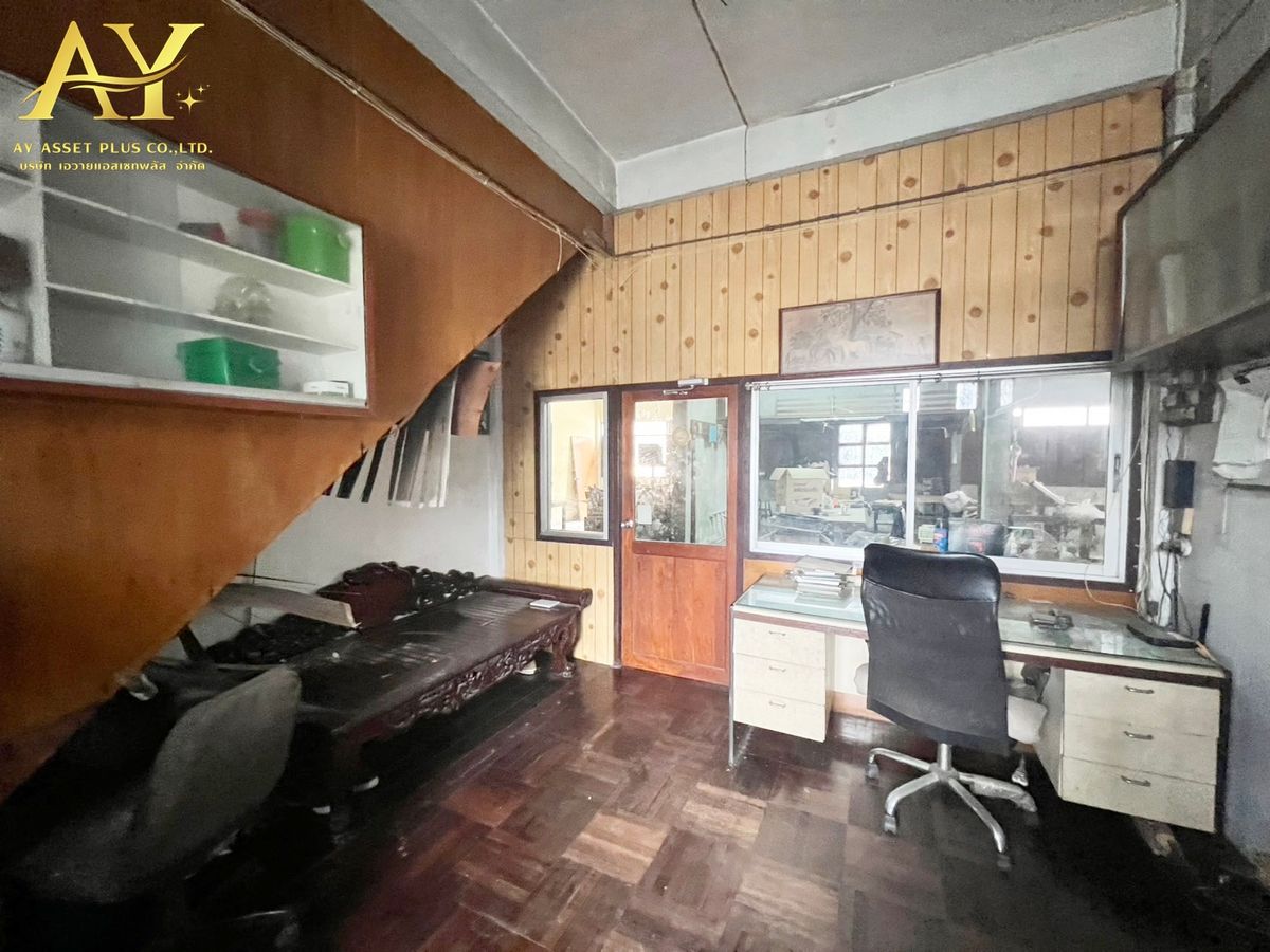 For SaleShop HousePinklao, Charansanitwong : 🏡🏡 V -3 commercial building, 3 booths, Charan Sanitwong 15, Bangkok Yai, Bangkok 42.9 sq.w., Para Special Pia V 18.5 M (selling including 3 booths)