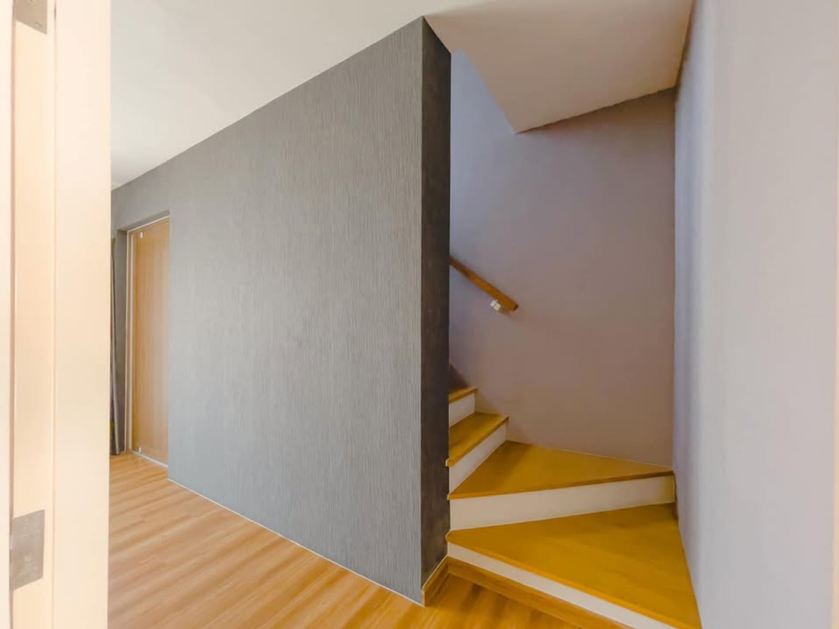 ให้เช่าบ้านพระราม 5 ราชพฤกษ์ บางกรวย : ทาวน์โฮม 5นาทีถึง เซ็นทรัล เวสต์วิลล์ 3 ห้องนอน 3 ห้องน้ำ เฟอร์นิเจอร์ครบ