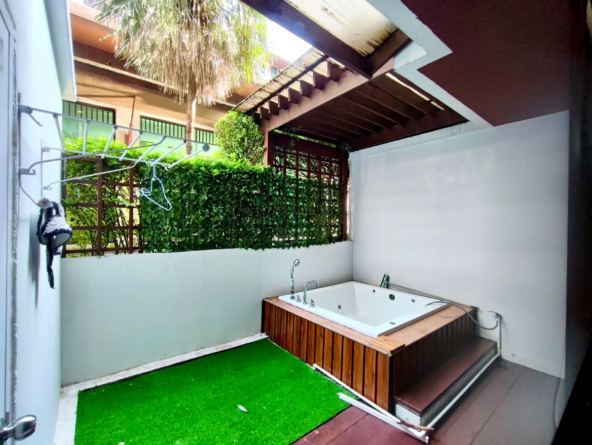 ให้เช่าคอนโดเกษตร นวมินทร์ ลาดปลาเค้า : คอนโดให้เช่า Baan Navatara (บ้านนวธารา) | ห้องใหญ่ หายาก