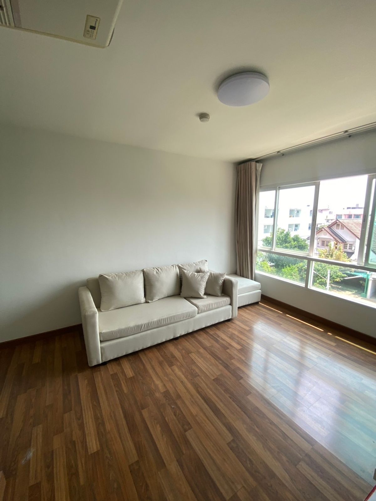 ขายคอนโดเกษตรศาสตร์ รัชโยธิน : Chateau In Town Major Ratchayothin / 1 Bedroom (SALE WITH TENANT), ชาโตว์ อินทาวน์ เมเจอร์ รัชโยธิน / 1 ห้องนอน (ขายพร้อมผู้เช่า) QC163