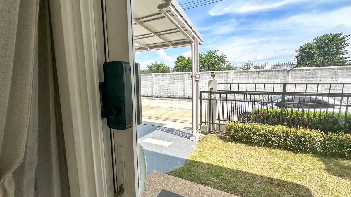 ขายบ้านปทุมธานี รังสิต ธรรมศาสตร์ : บ้านเดี่ยว 2 ชั้น  64.6 ตารางวา ศุภาลัย การ์เด้นวิลล์ กรุงเทพฯ-ปทุมธานี พื้นที่ใช้สอย  197 ตารางเมตร  4 ห้องนอน 3 ห้องน้ำ