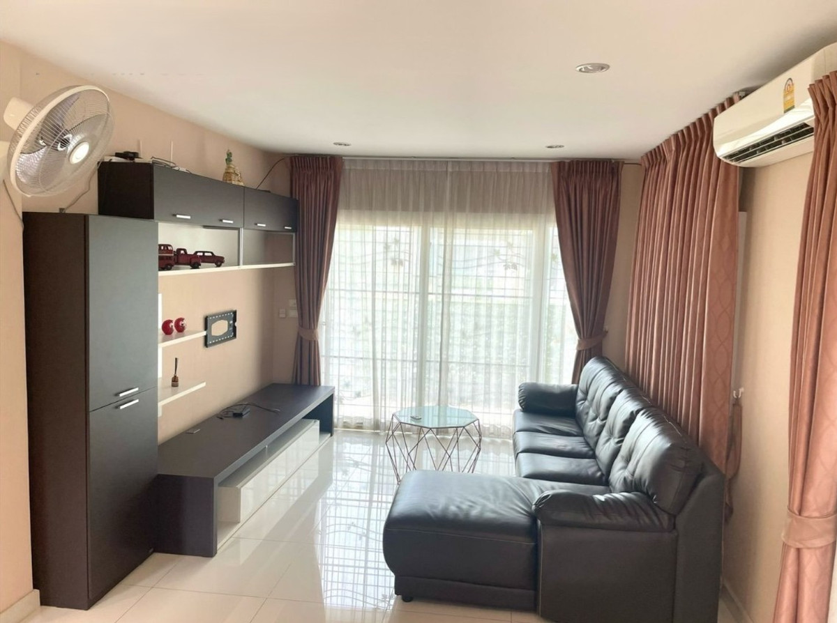 ให้เช่าบ้านปทุมธานี รังสิต ธรรมศาสตร์ : บ้านเดี่ยว 3ห้องนอน ซอยคลองหลวง17 ตรงข้ามกองกษาปณ์ ใกล้ ม.กรุงเทพ เฟอร์ครบ พร้อมอยู่