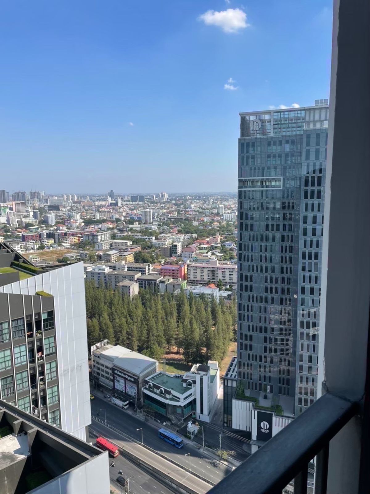 ขายคอนโดพระราม 9 เพชรบุรีตัดใหม่ RCA : 💥SL-6575💥ขายคอนโด ห้องสวย ราคาดี  เดอะ เบส พระราม 9 - รามคำแหง👉แอดไลน์ @rangrak