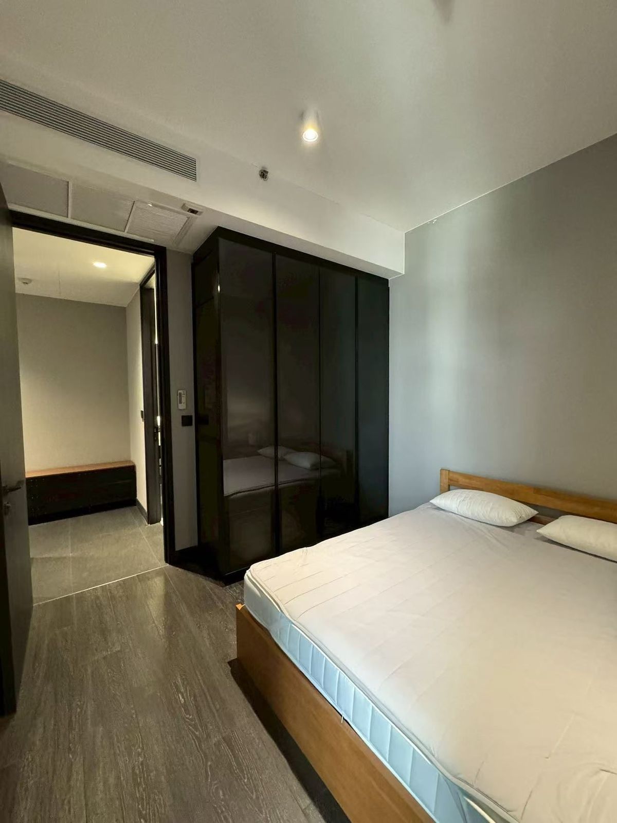 For RentCondoSathorn, Narathiwat : Tait 12 ให้เช่า 2 นอน 2 น้ำ พื้นที่ 72 ตรม  69,000 บาท สนใจโทร น้อง 096-2615656 พร้อมให้นัดหมายเข้าชมทุกวัน  Tait 12 2bed 2 bath 72 Sq,m Rental price 69,000 Baht   call Nong 096-2615656 Ready to touring everyday   ห้องกว้าง 72 ตรม. พร้อมอยู่ได้เลย ตกแต่งค