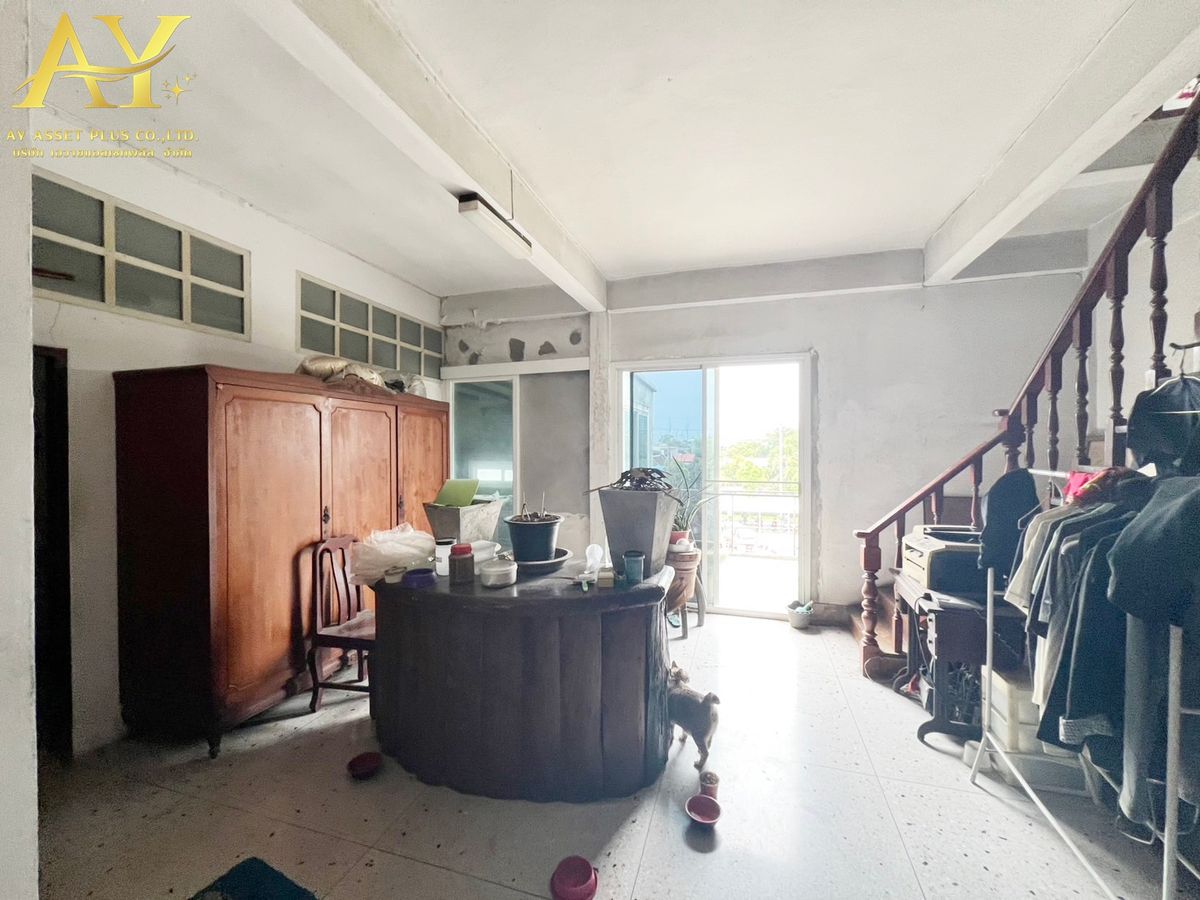 For SaleShop HousePinklao, Charansanitwong : 🏡🏡 V -3 commercial building, 3 booths, Charan Sanitwong 15, Bangkok Yai, Bangkok 42.9 sq.w., Para Special Pia V 18.5 M (selling including 3 booths)