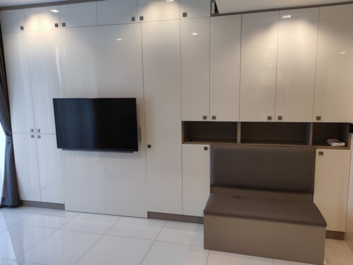 For RentCondoSathorn, Narathiwat : For rent ✨Nara 9 ✨ next to BRT Akha Songkhro Station, with furniture and appliances