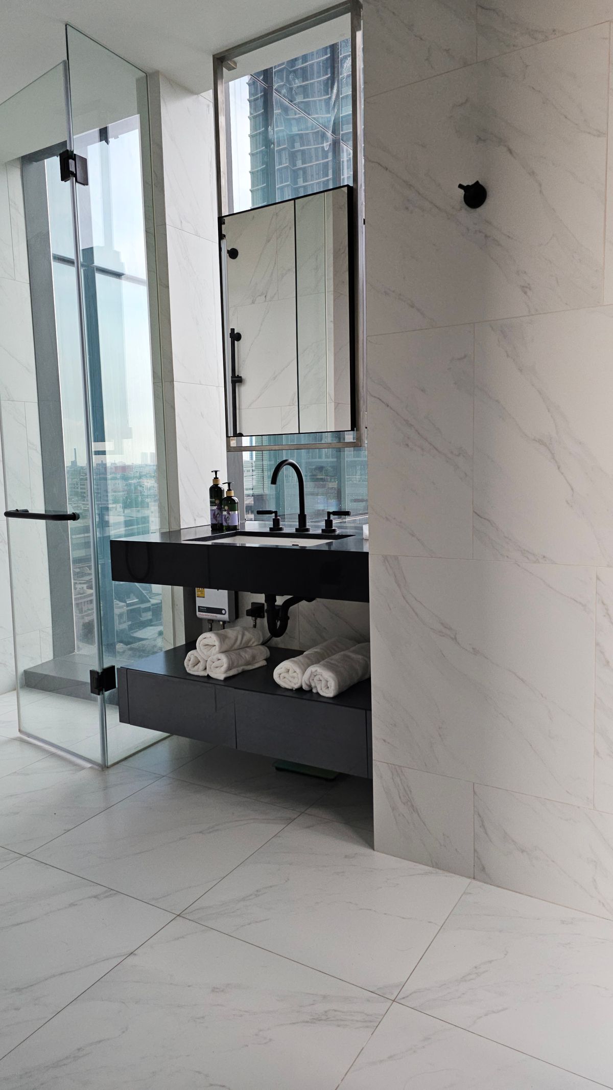 For RentCondoSathorn, Narathiwat : Tait 12 ให้เช่า 2 นอน 2 น้ำ พื้นที่ 72 ตรม  69,000 บาท สนใจโทร น้อง 096-2615656 พร้อมให้นัดหมายเข้าชมทุกวัน  Tait 12 2bed 2 bath 72 Sq,m Rental price 69,000 Baht   call Nong 096-2615656 Ready to touring everyday   ห้องกว้าง 72 ตรม. พร้อมอยู่ได้เลย ตกแต่งค