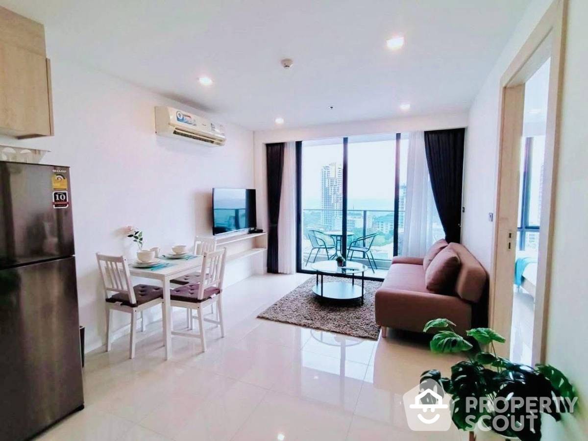 For SaleCondoPattaya, Bangsaen, Chonburi : 1-BR Condo at The Jewel Condominium close to Phratamnak