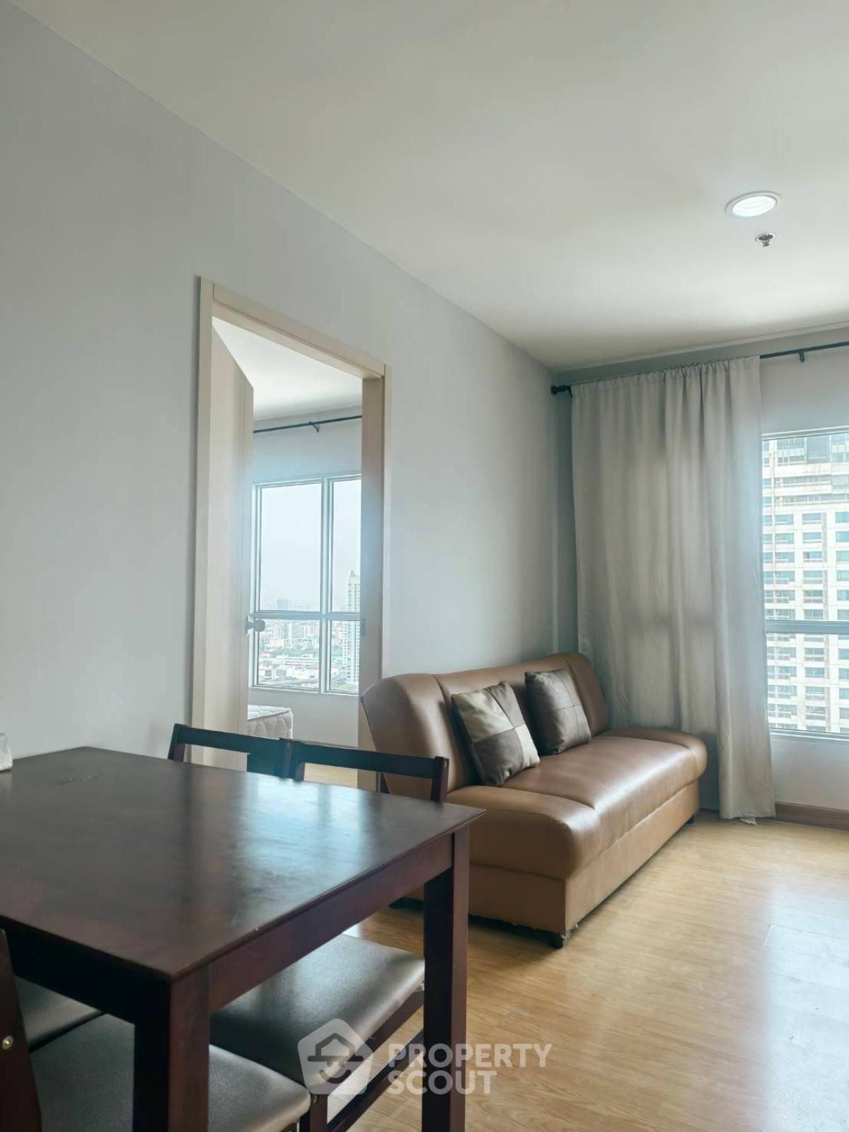 For SaleCondoKhlongtoei, Kluaynamthai : 2-BR Condo at Aspire Rama 4 near BTS Phra Khanong