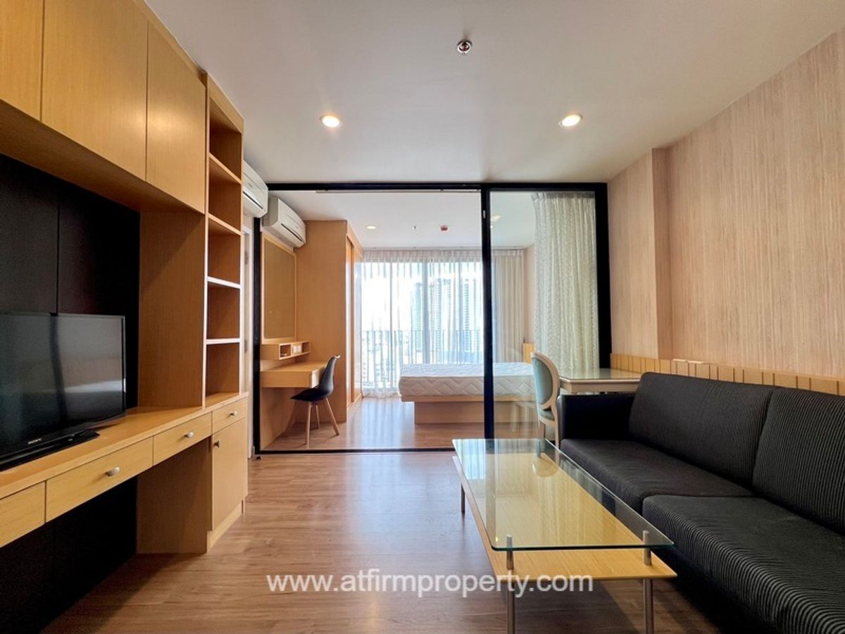 ให้เช่าคอนโดบางซื่อ วงศ์สว่าง เตาปูน : 💥💥ปล่อยเช่า Condo Tree Interchange ขนาด 36 ตร.ม. 1 ห้องนอน ชั้น 15 ตึก B แต่งครบ ใกล้รัฐสภา LINE: @atfirm💥💥