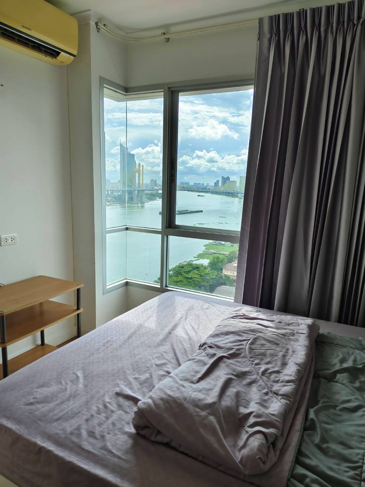 ให้เช่าคอนโดพระราม 3 สาธุประดิษฐ์ : 13,000 BHT/Month Lupini Park Riverside Rama3