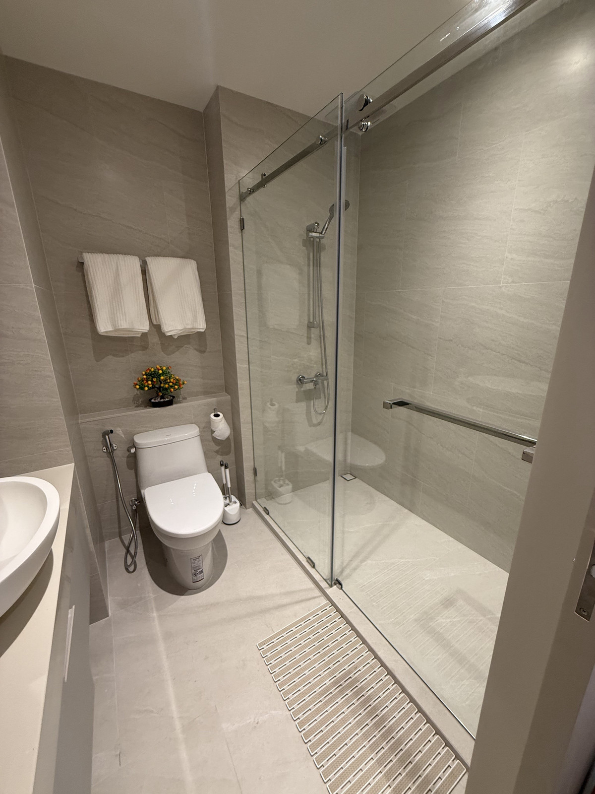 ขายคอนโดหัวหิน ประจวบคีรีขันธ์ : 2 Bedroom Condo for sale Vehha Hua Hin