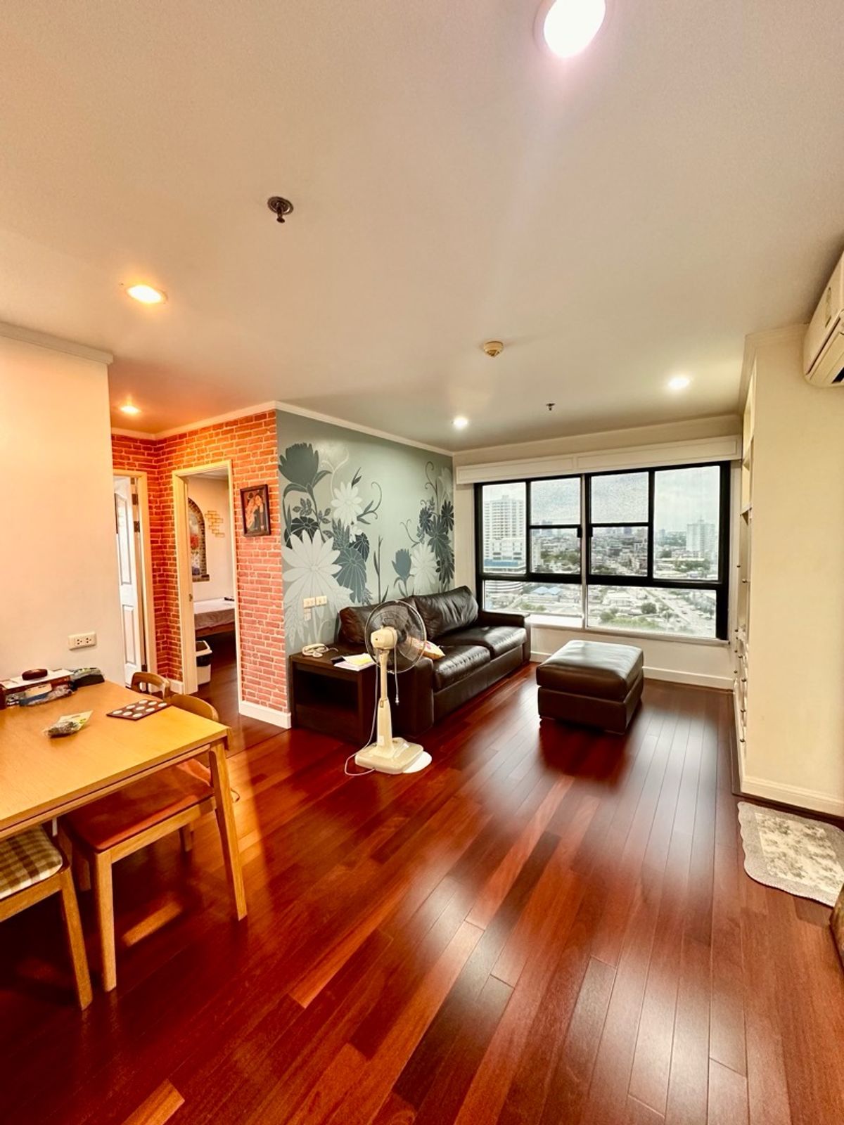 ขายคอนโดรัตนาธิเบศร์ สนามบินน้ำ พระนั่งเกล้า : 2 ห้องนอน วิวแม่น้ำ 180 องศา ลมเย็น พร้อมเข้าอยู่อาศัย ตรม.ละ 54,000 