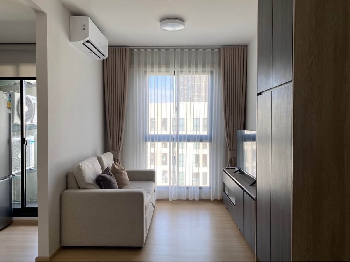For RentCondoBangna, Bearing, Lasalle : For Rent: Unio Sukhumvit 72 Phase 2, beautiful room, warm 2bedroom1bathroom please call: 095-3905490