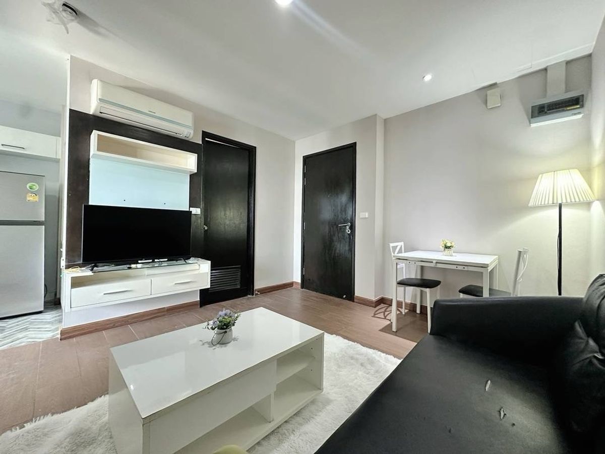 ให้เช่าคอนโดรัชดา ห้วยขวาง : ให้เช่า Diamond Ratchada Condo  14,000  /36 Sqm 