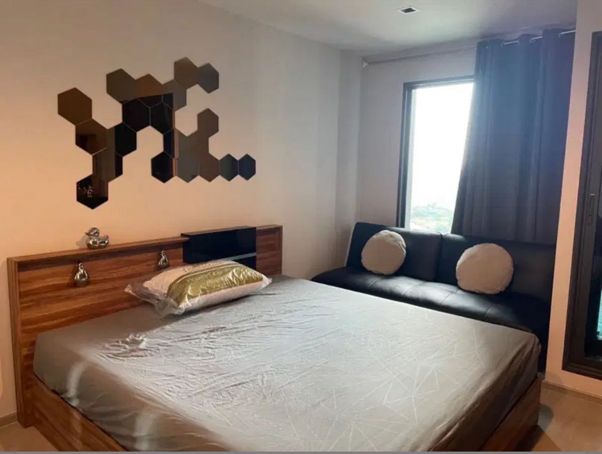 ให้เช่าคอนโดลาดพร้าว เซ็นทรัลลาดพร้าว : Rent Life ladprao Studio 28 Sqm. ห้องสวย ว่างพร้อมอยู่ ติดBTS ห้าเเยกลาดพร้าว