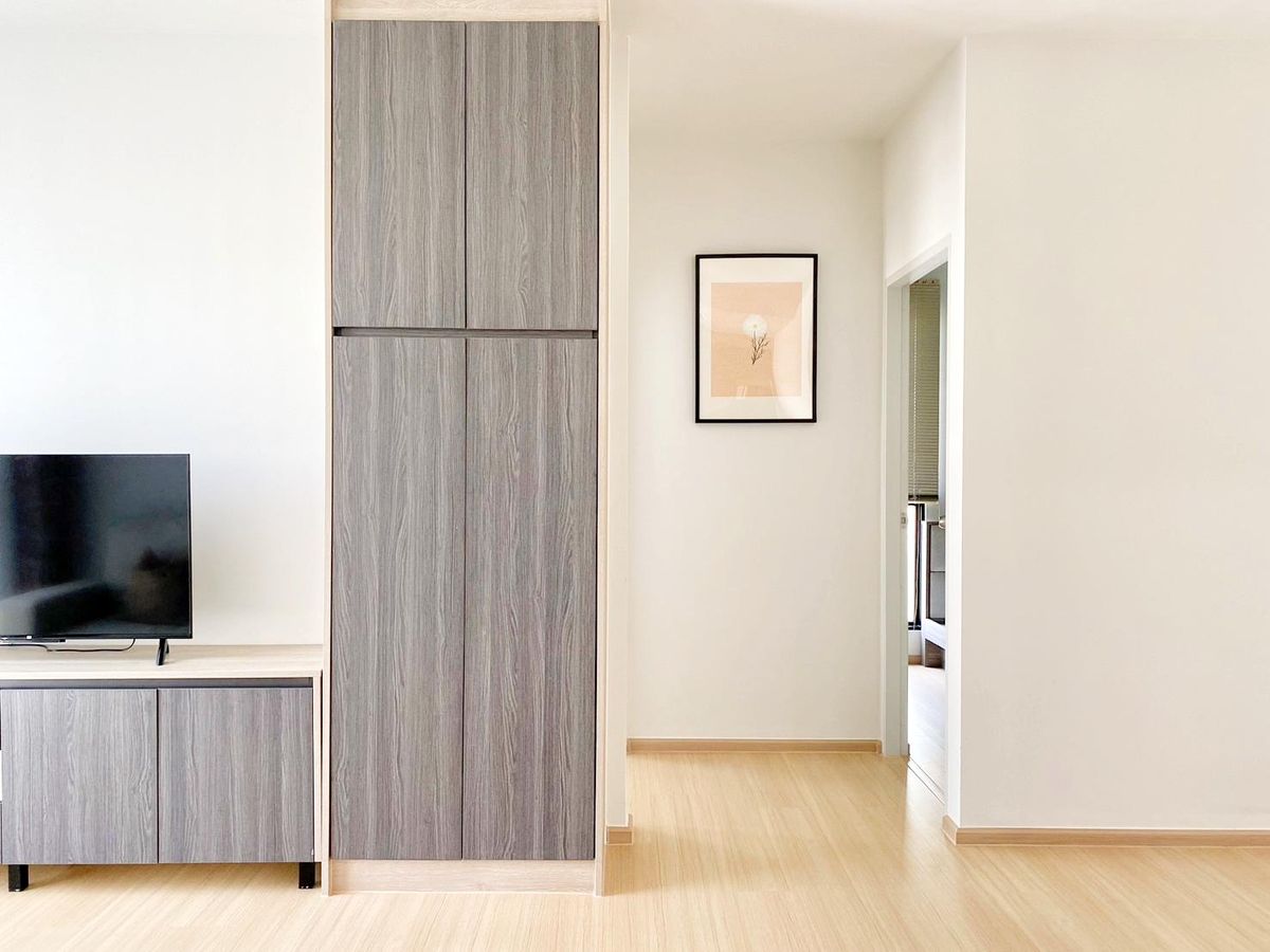 For RentCondoBangna, Bearing, Lasalle : For rent UNiO Sukhumvit 72, 2 bedrooms, 42 sqm., 8th floor, excellent condition.