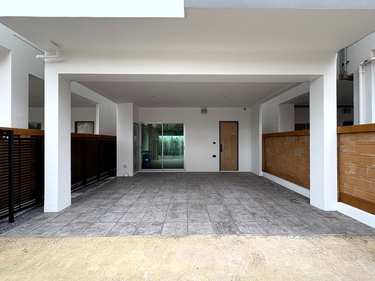 ขายบ้านอ่อนนุช อุดมสุข : บ้าน 3 ชั้น SUKHUMVIT 101/1 โครงการ ABLE HOME 