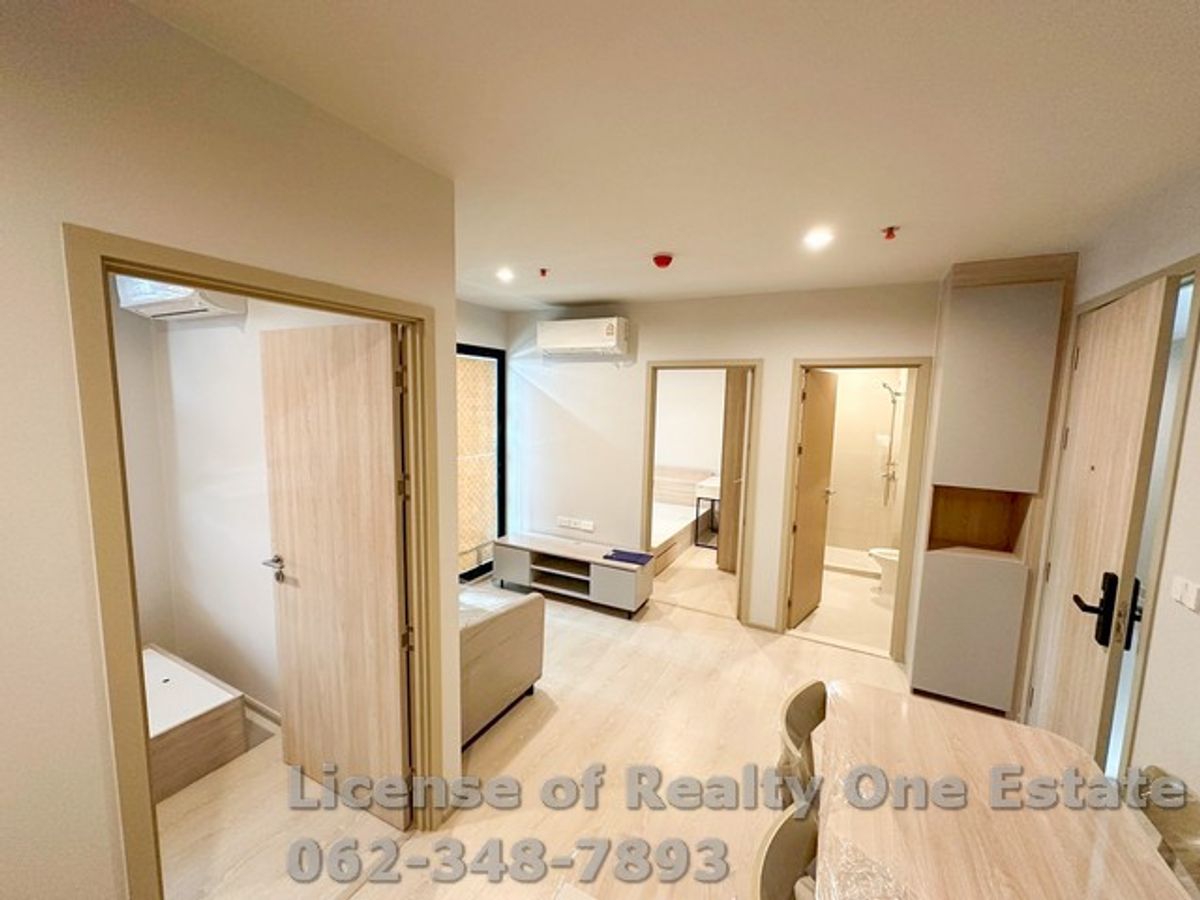 For SaleCondoBangna, Bearing, Lasalle : Condo down for sale The price is lower than the profit immediately. The concept corner room Mega Plus Bangna Bang Kaew Bang Phli Samut Prakan