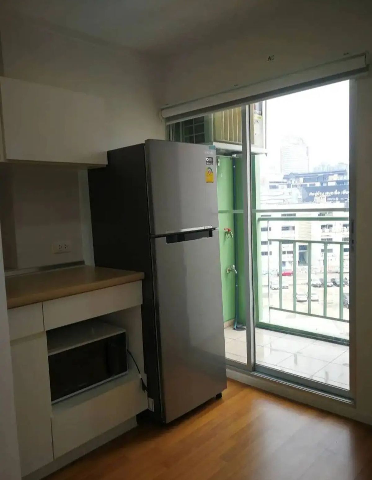 ให้เช่าคอนโดพระราม 9 เพชรบุรีตัดใหม่ RCA : 11,000 BHT/Month Lumpini Park Rama 9 - Ratchada
