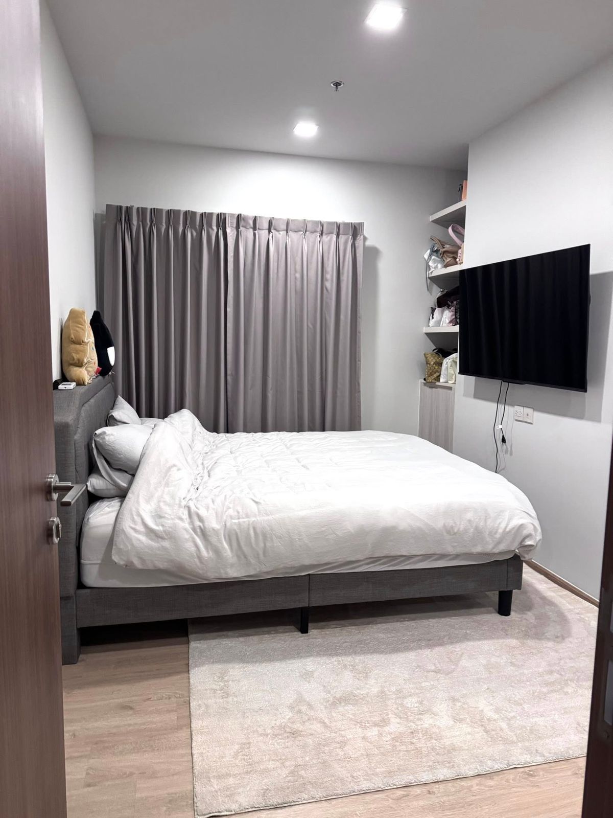 For RentCondoPattanakan, Srinakarin : 🐾 Rent Metris Pattanakarn-Ekkamai | Pet Friendly Condo | Ready to stay | 2 bedrooms 55 sq.m. | Floor 12A | 35,000 baht/month | Line: @323GQMHO | Ref: T1760