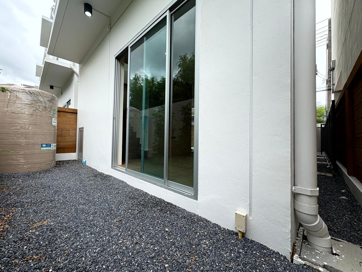 For SaleHouseOnnut, Udomsuk : 3-storey house SUKHUMVIT 101/1 ABLE HOME project