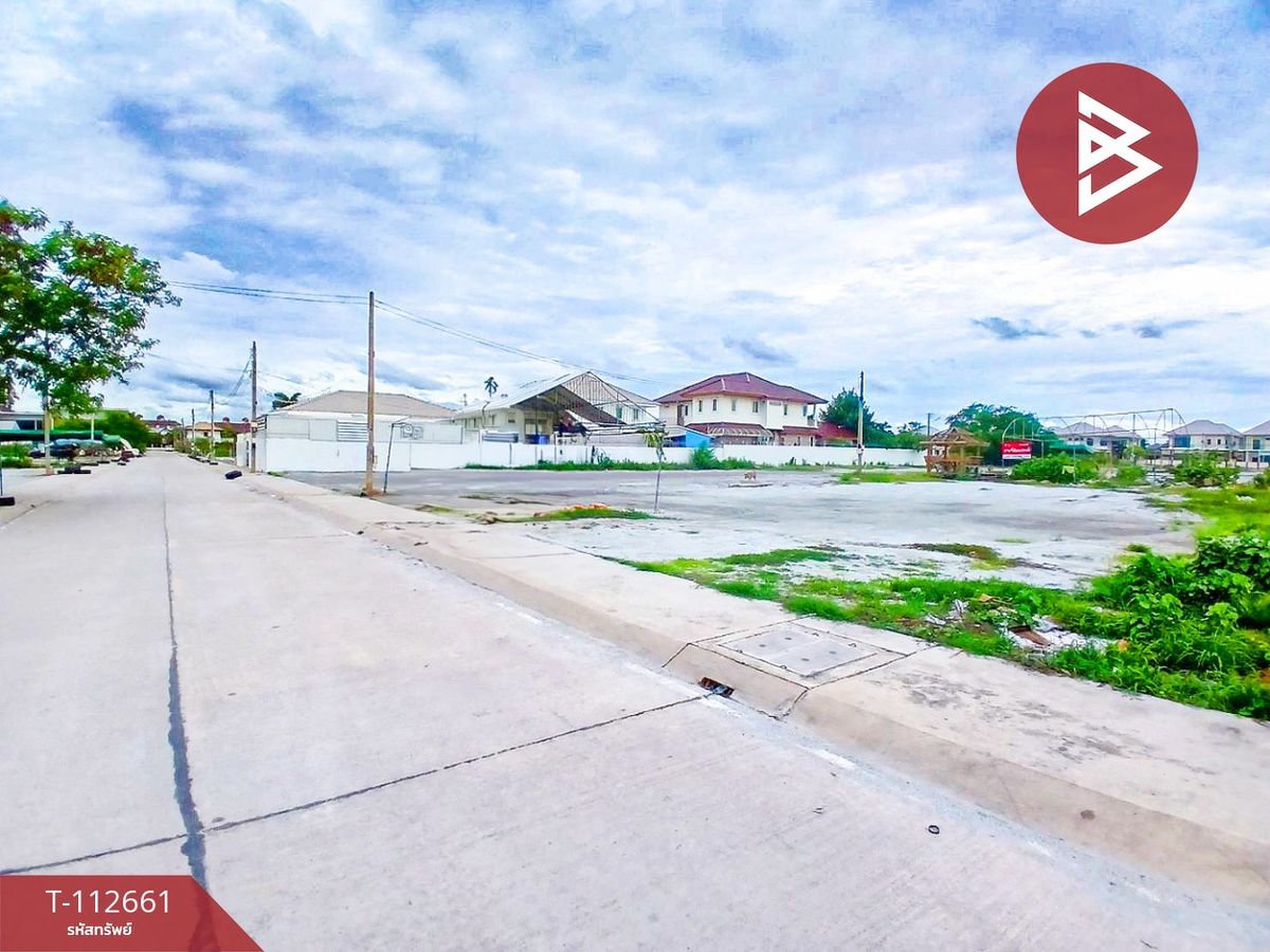 ขายที่ดินพัทยา บางแสน ชลบุรี สัตหีบ : ขายที่ดิน ถ.พระยาสัจจา คีรี เนื้อที่ 1 งาน 94 ตร.วา เสม็ด ชลบุรี