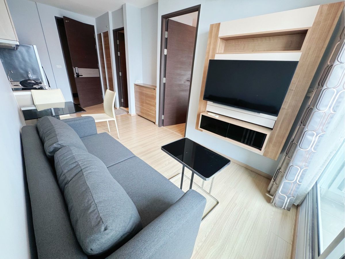 For RentCondoSathorn, Narathiwat : 🏢 Rhythm Sathorn Newly renovated!, New sofa! 