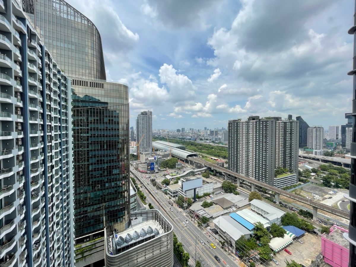 ขายคอนโดพระราม 9 เพชรบุรีตัดใหม่ RCA : ขายด่วน ห้องสวยมาก Ideo Mobi Asoke พร้อมเฟอนิเจอร์ เครื่องใช้ไฟฟ้าครบ