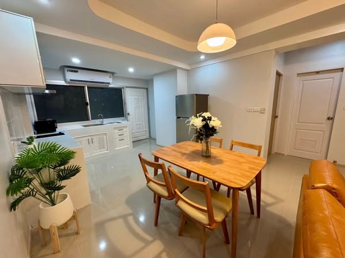 ให้เช่าคอนโดพระราม 9 เพชรบุรีตัดใหม่ RCA : Property ID 31987 For Rent: Siam Condominium – Newly Renovated & Move-In Ready!