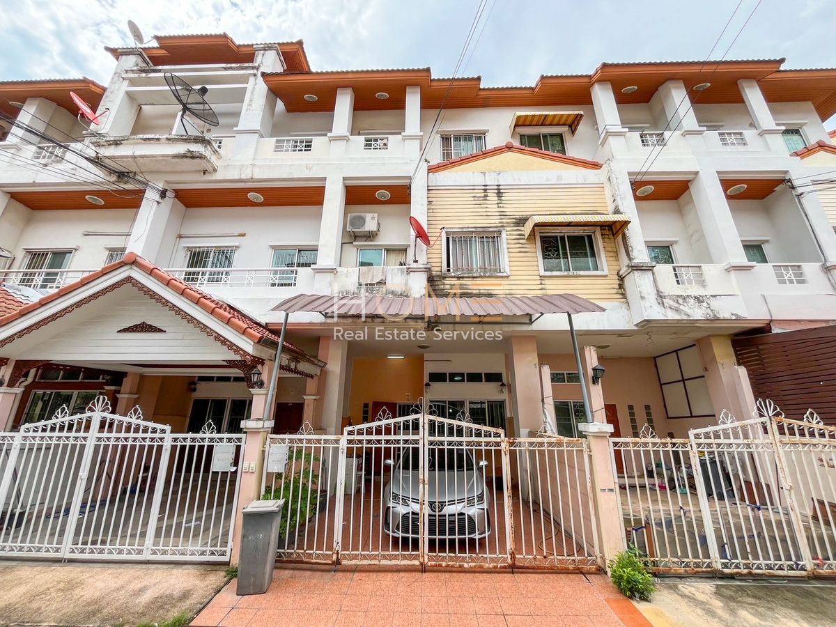 ขายทาวน์โฮมนวมินทร์ รามอินทรา : ปริญลักษณ์ นวมินทร์ / 3 ห้องนอน (ขาย), Prinluck Navamin / 3 Bedrooms (FOR SALE) PIK125