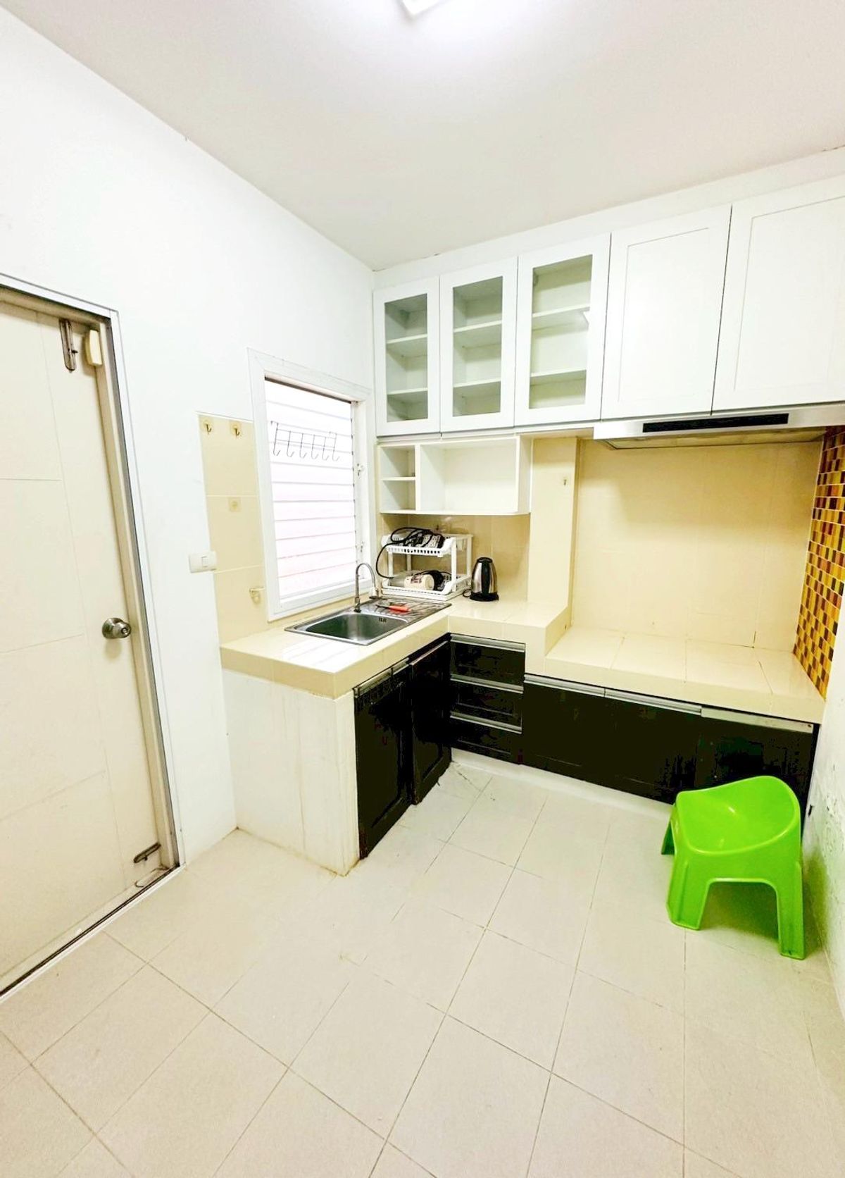 ขายบ้านพระราม 2 บางขุนเทียน : ขาย เดอะแกรนด์ พระราม 2 ขนาด 56 ตรว. 3 นอน 3 น้ำ หลังมุม สภาพเยี่ยม รีโนเวทแล้ว