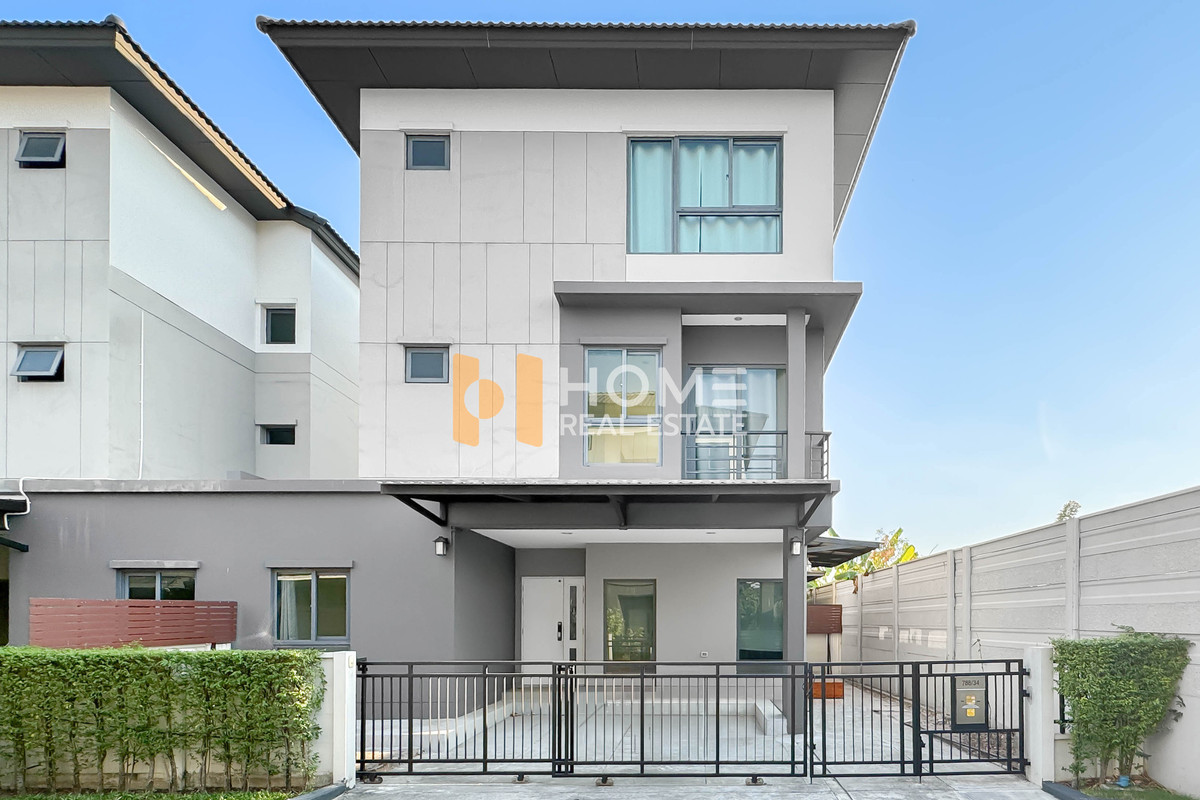 ขายทาวน์โฮมลาดกระบัง สุวรรณภูมิ : ราคาพิเศษถึงสิ้นปีนี้ บ้านแฝด 3 ชั้น งบ 7 ล้านบาท 🔥 บ้านกลางเมือง เดอะ อิดิชั่น พระราม 9 - พัฒนาการ / 4 ห้องนอน (ขายและเช่า), Baan Klang Muang The Edition Rama 9 - Pattanakarn / 4 Bedrooms (SALE & AVAILABLE) FON102  