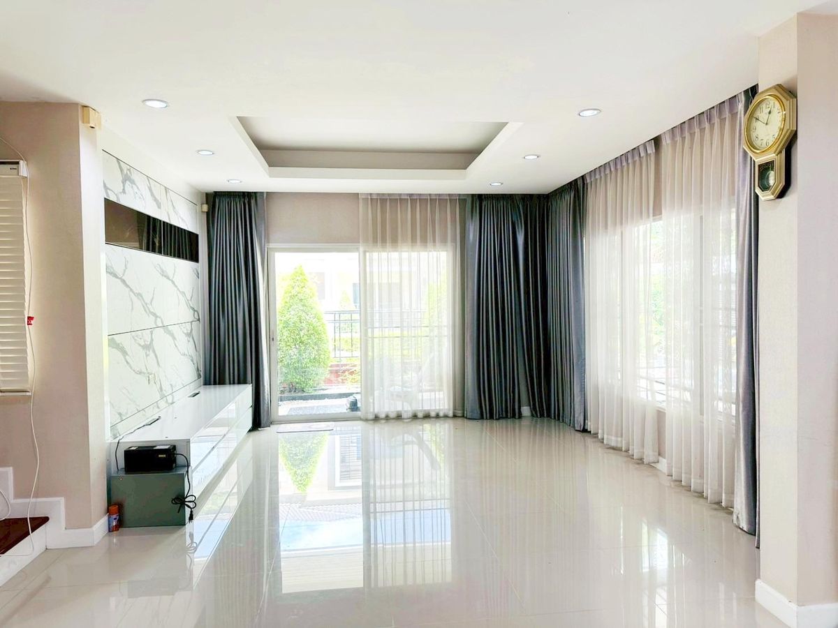 ขายบ้านพระราม 2 บางขุนเทียน : ขาย เดอะแกรนด์ พระราม 2 ขนาด 56 ตรว. 3 นอน 3 น้ำ หลังมุม สภาพเยี่ยม รีโนเวทแล้ว