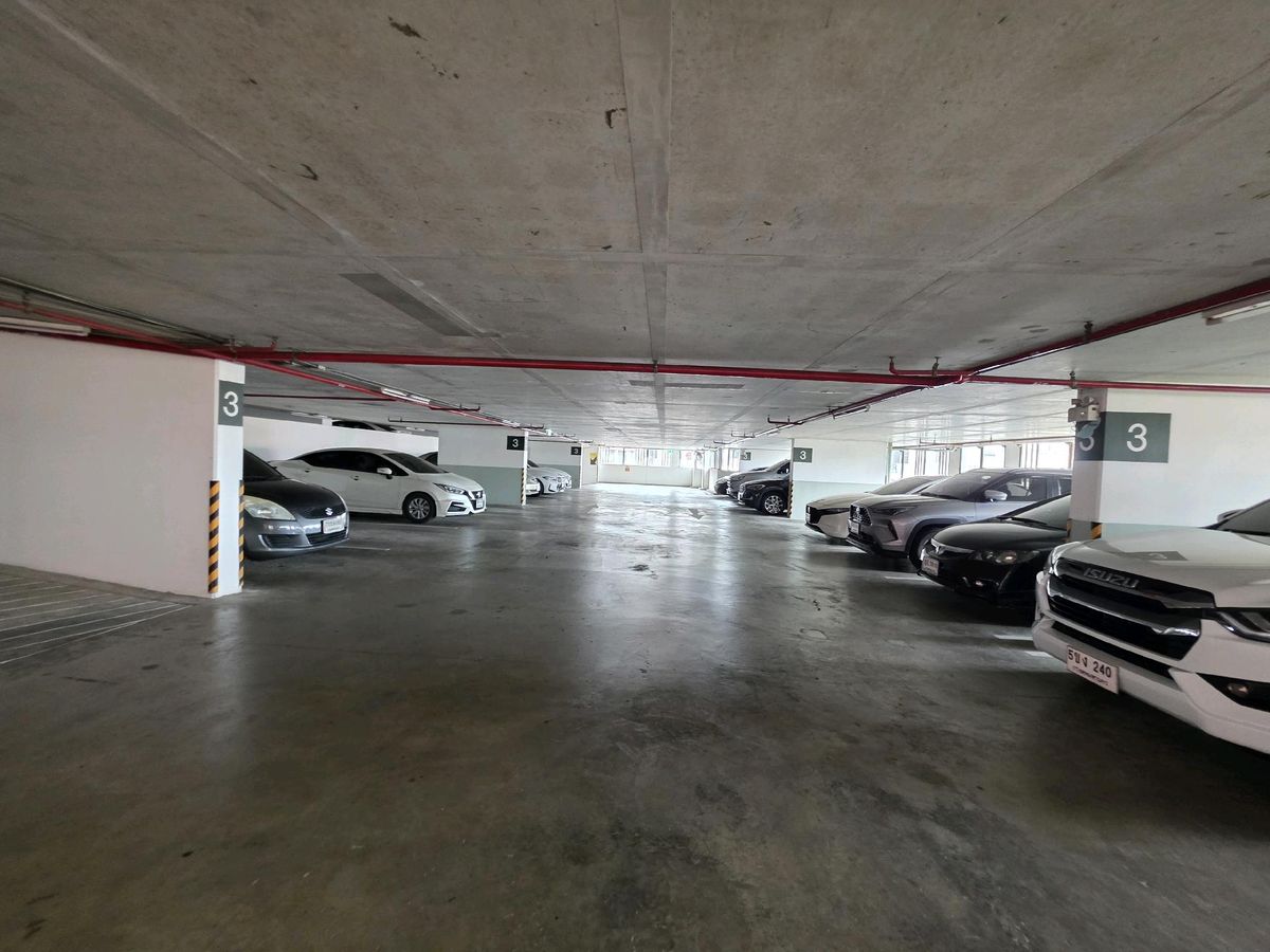 ขายคอนโดปิ่นเกล้า จรัญสนิทวงศ์ : Brix Condominium จรัญสนิทวงศ์ 64 MRT สิรินธร หน้าโครงการ เดินเพิ่งไม่กี่ก้าว 🔥 ขายถูกที่สุดในโครงการ 🔥